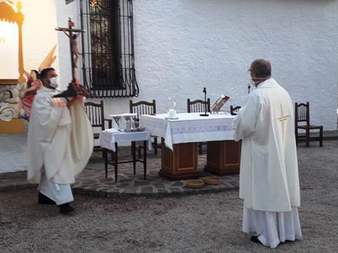 HUI ÉS EL 7é DIA DE LA NOVENA A GATA. Predicarà el rector Vicente Espasa Reduán